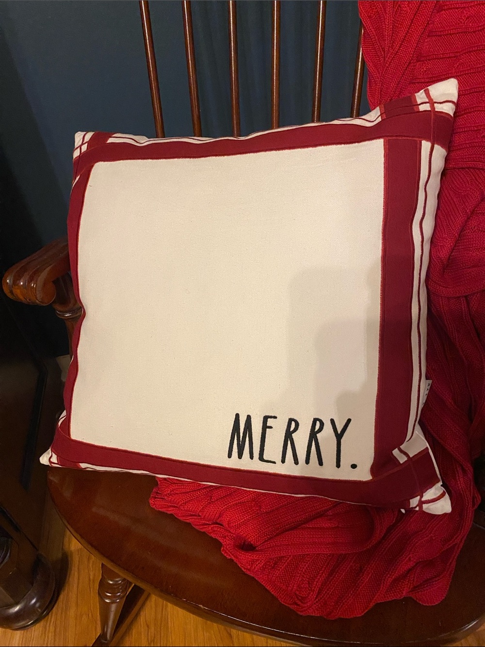 🌲Rae Dunn Red and Cream "MERRY." Holiday Pillow